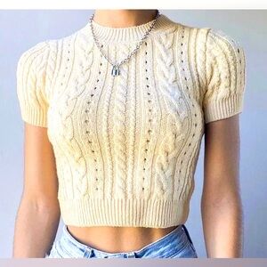 Short and Sweet Cable Knit Cropped Sweater Top in eggshell soft yellow  ~ SZ M